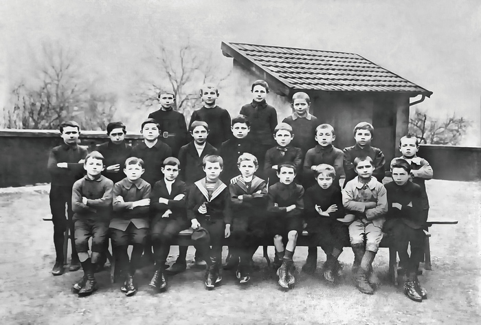 [Photographie de classe 1915 - 1919]